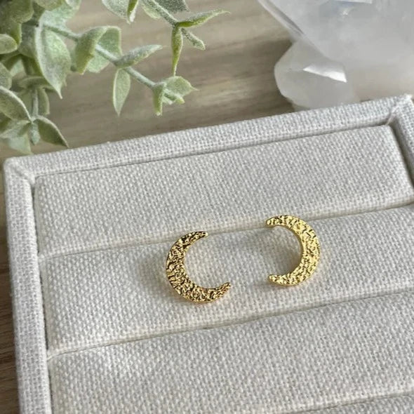 Moon Studs